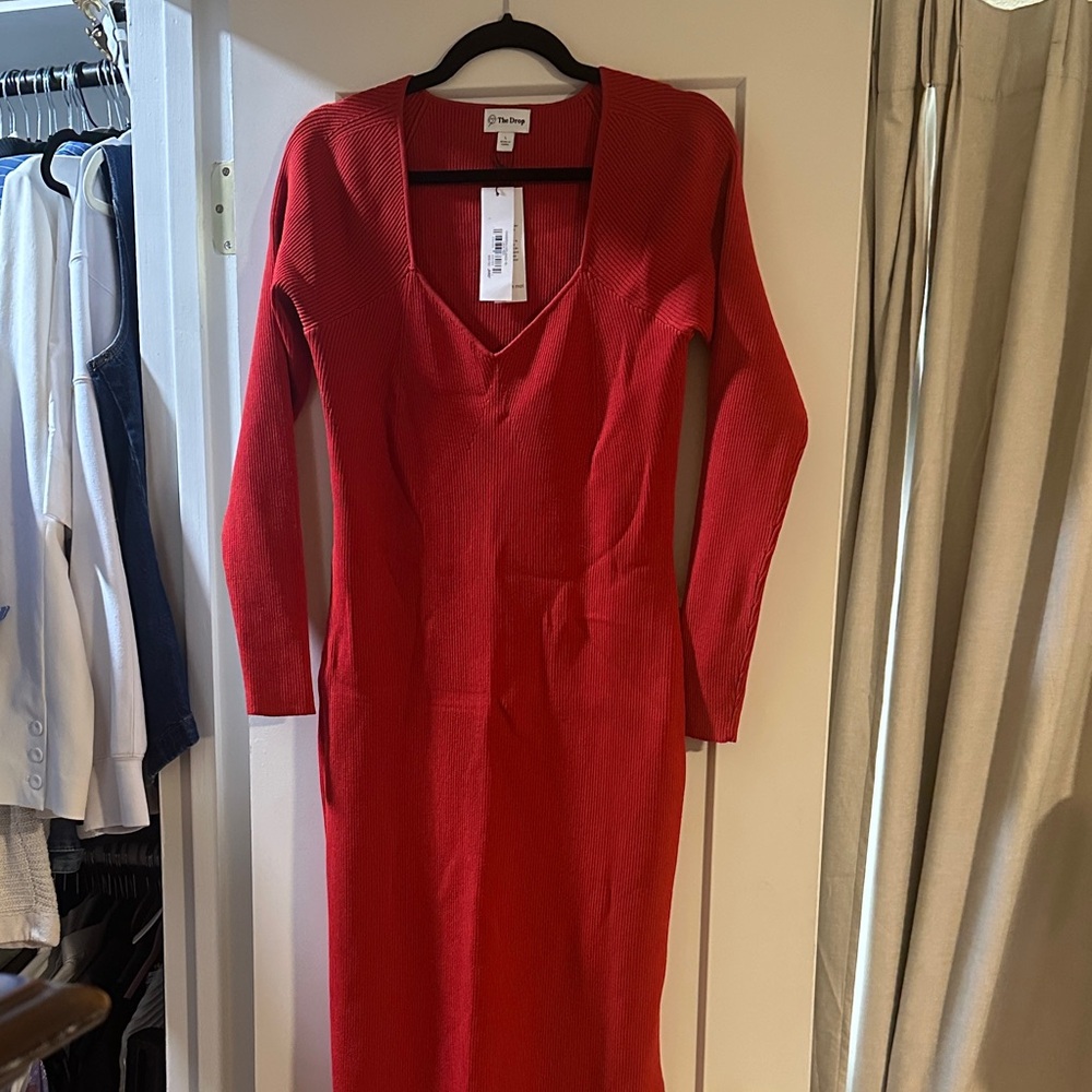 Elegant Red Long Sleeve Dress